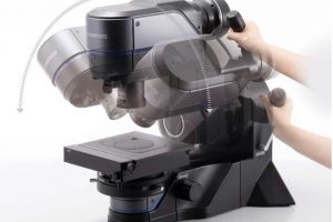 mikroskop tilt/vippe funktion
